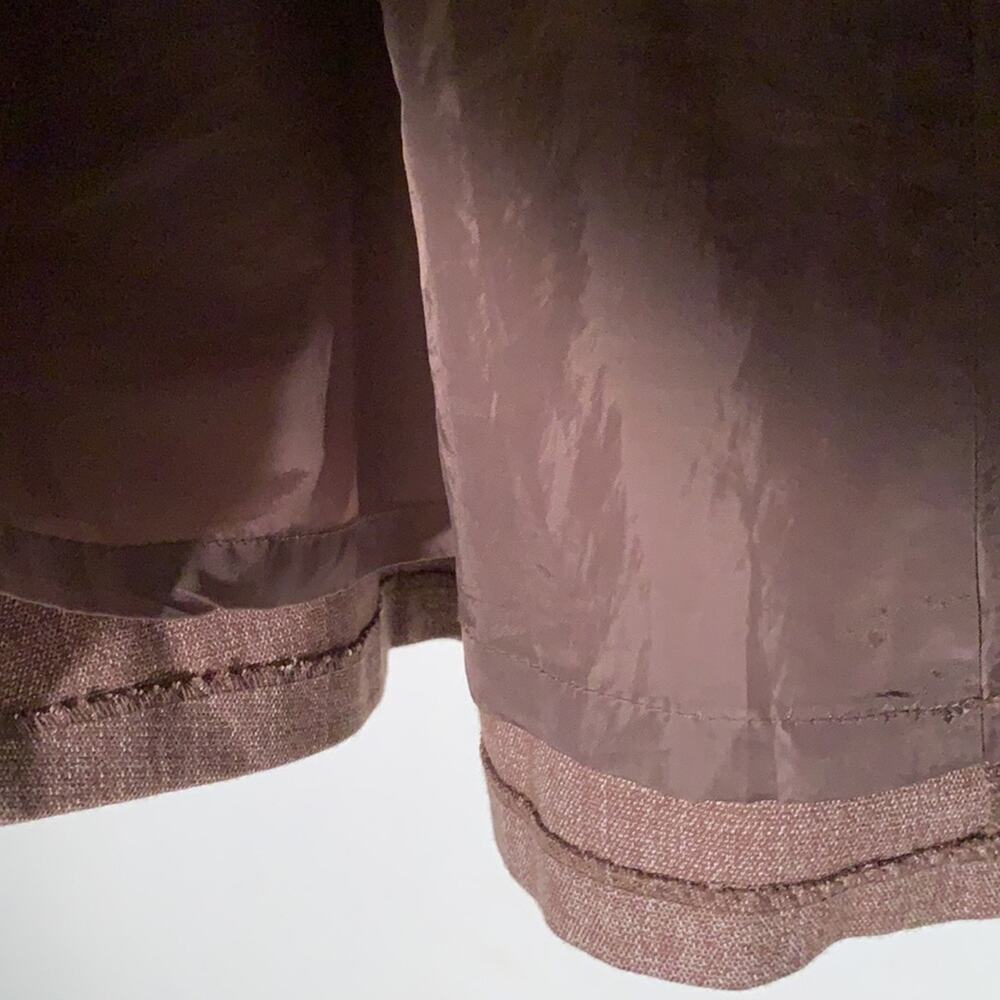 LIKE NEW brown skirt - Picture 7 of 7